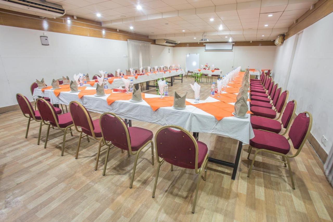 Sel Nibash Hotel & Serviced Apartments Dhaka Bagian luar foto